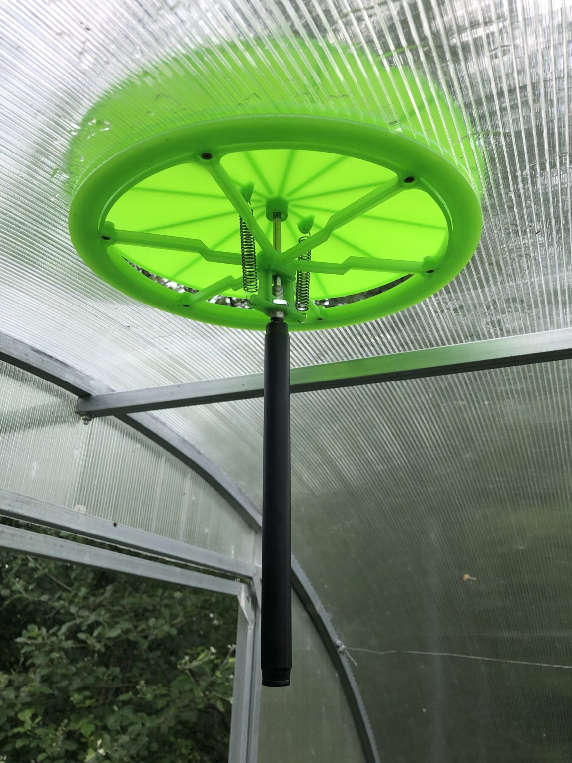 Fereastră de aerisire pentru seră